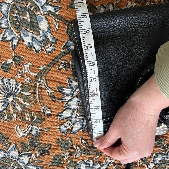 DOONEY & BOURKE Black Leather Bag - Picture 15 of 15